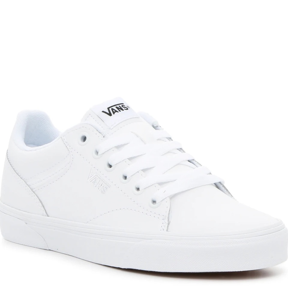 NWT Vans Seldan Sneaker - Women's 7.5